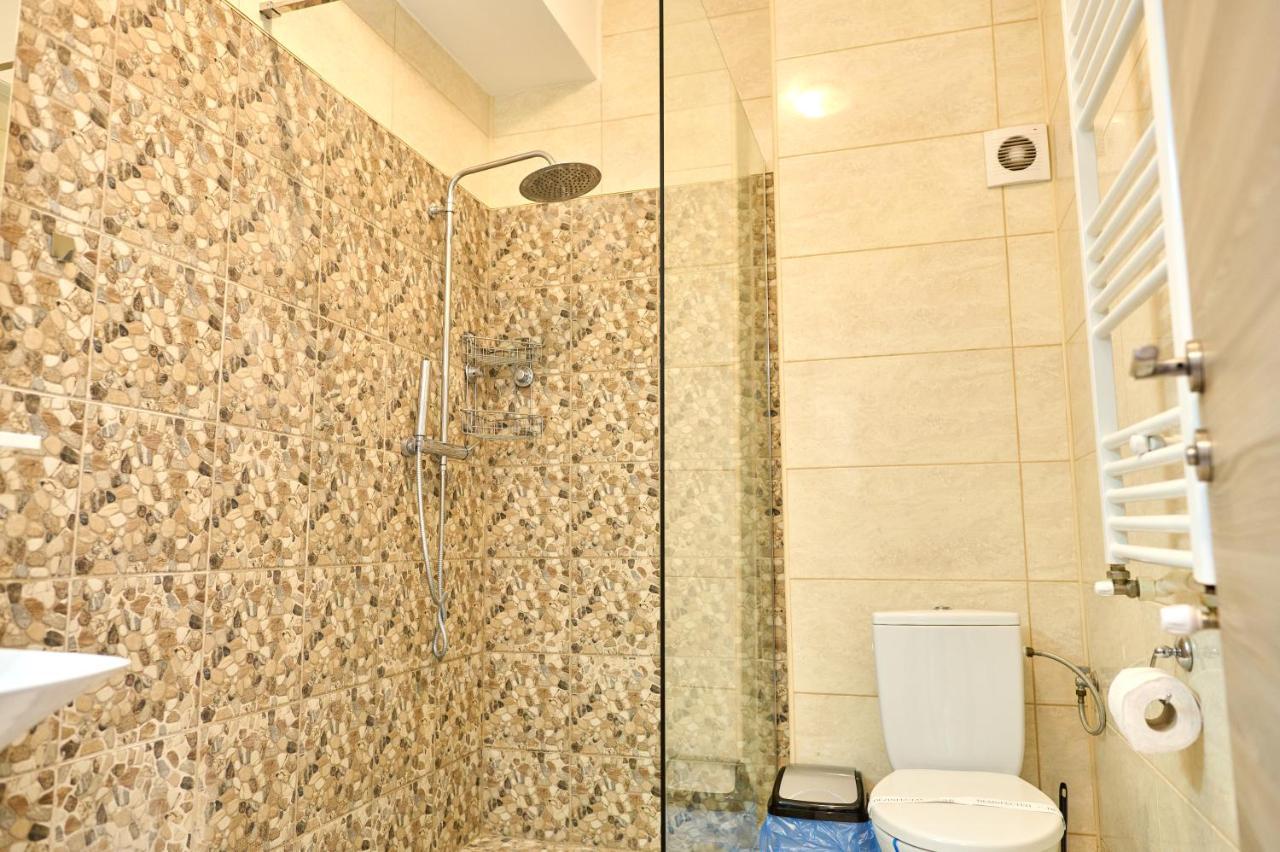 Alina Lake View Apartment Mamaia Eksteriør bilde